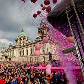 Giro at Belfast City hall